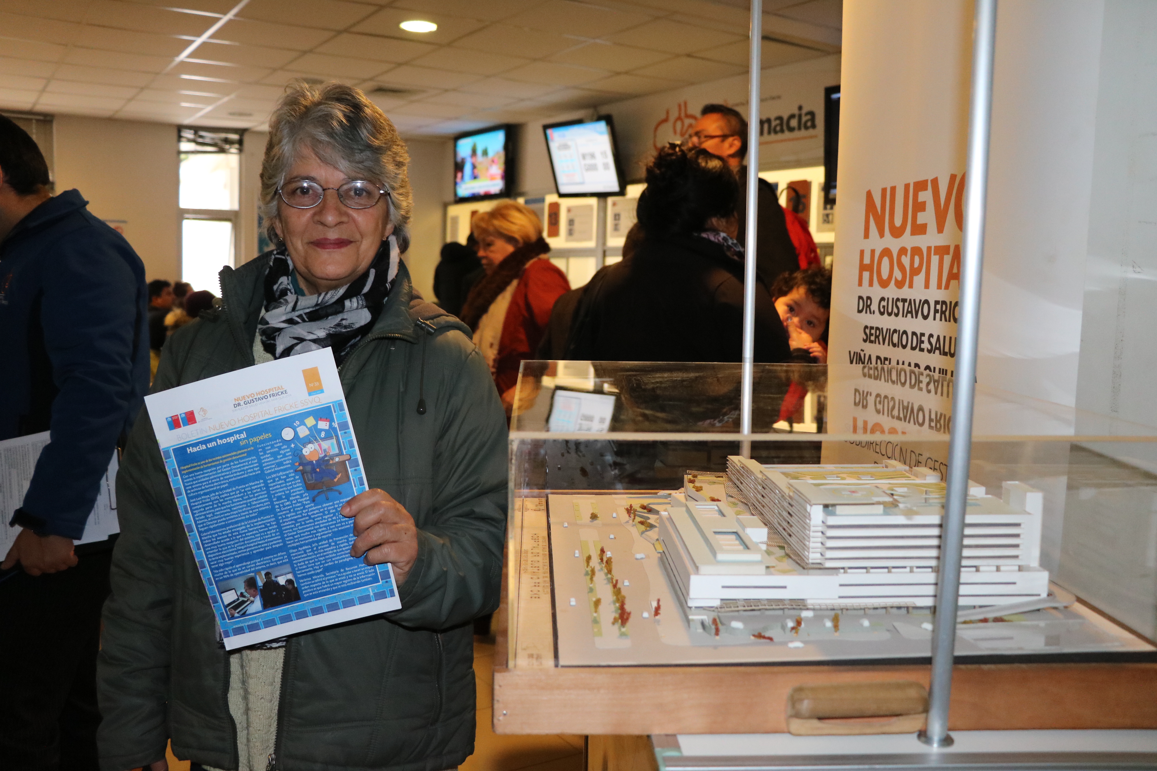 Difusión sala de espera farmacia CAE