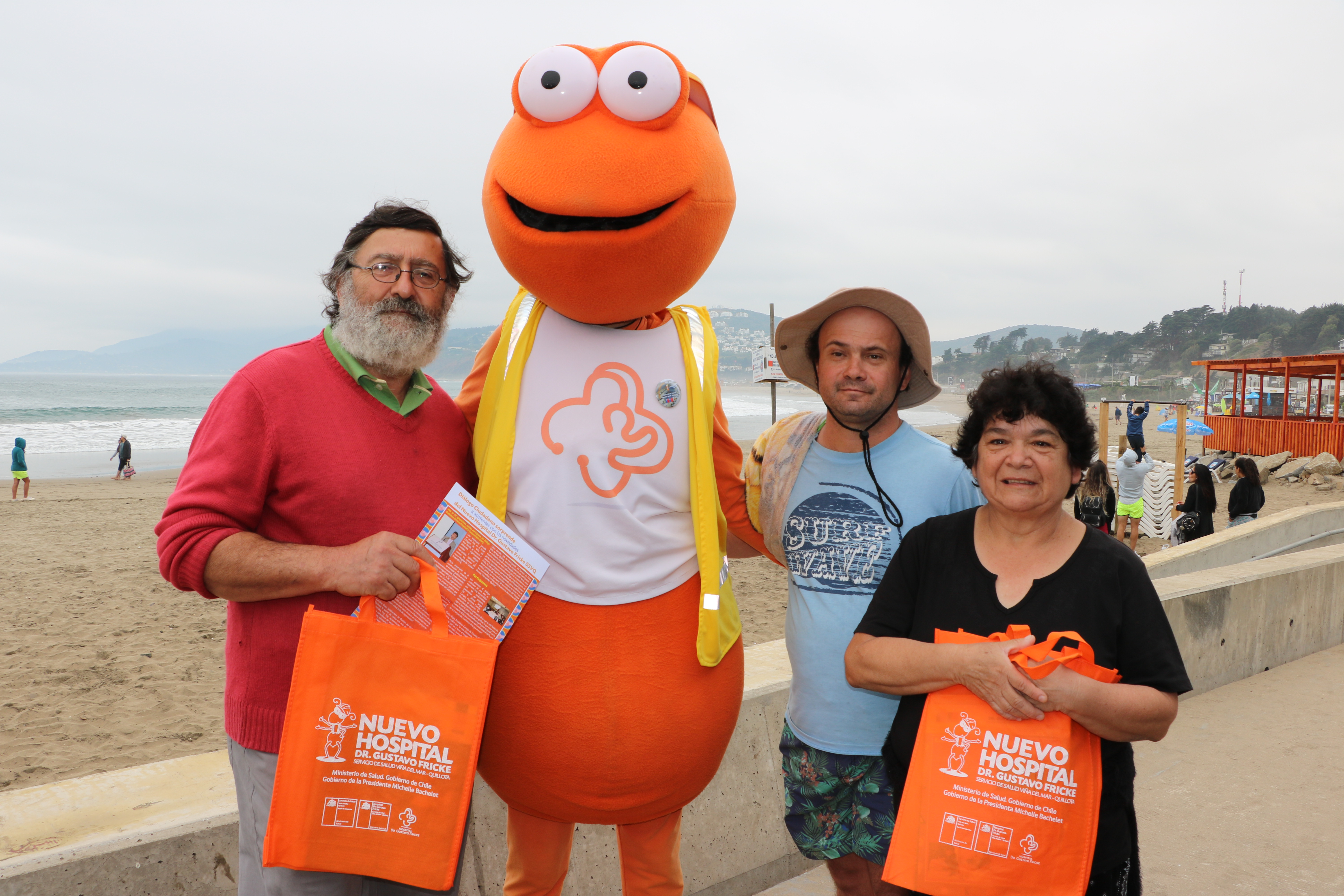 Hormiguita difunde el Nuevo Hospital en Puchuncaví