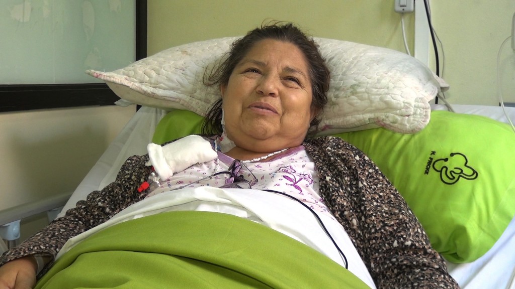 paciente Marjorie Jorquera antes del alta