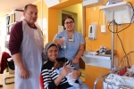 Abuelos participan en la recuperación de prematuros en el hospital Fricke SSVQ