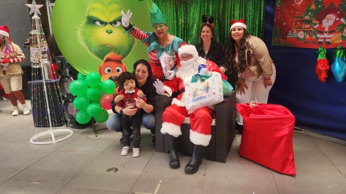 Hospital Dr. Gustavo Fricke celebró anticipadamente la Navidad junto a niños y niñas del Programa NANEAS