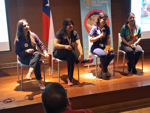 Apostando por la estimulación temprana: Hospital Fricke realiza charla de actualización sobre el autismo